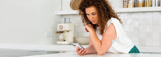 Kalibrering af Accu-Chek SmartGuide CGM-sensoren og opvarmningstid